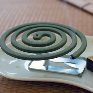 /archives/anti-mosquito-coil_top.jpg