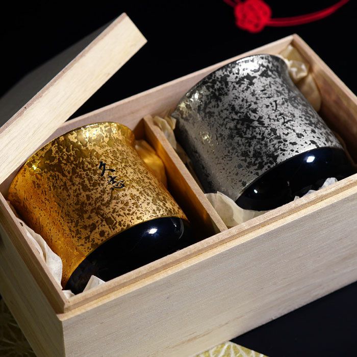 名入れ有田焼金銀湯呑ペア