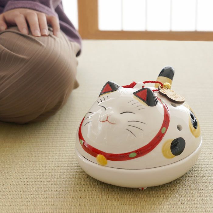 ねこ型蚊遣器