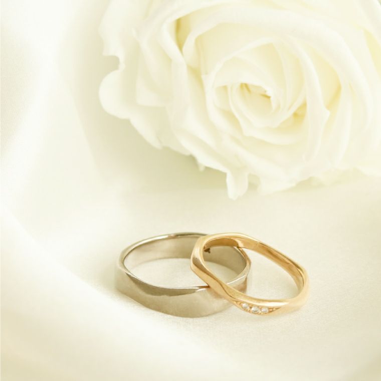 12本のバラ・プロポーズの花束