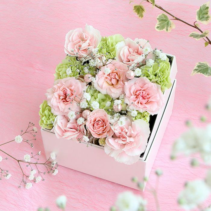 サプライズ ボックスフラワー 生花