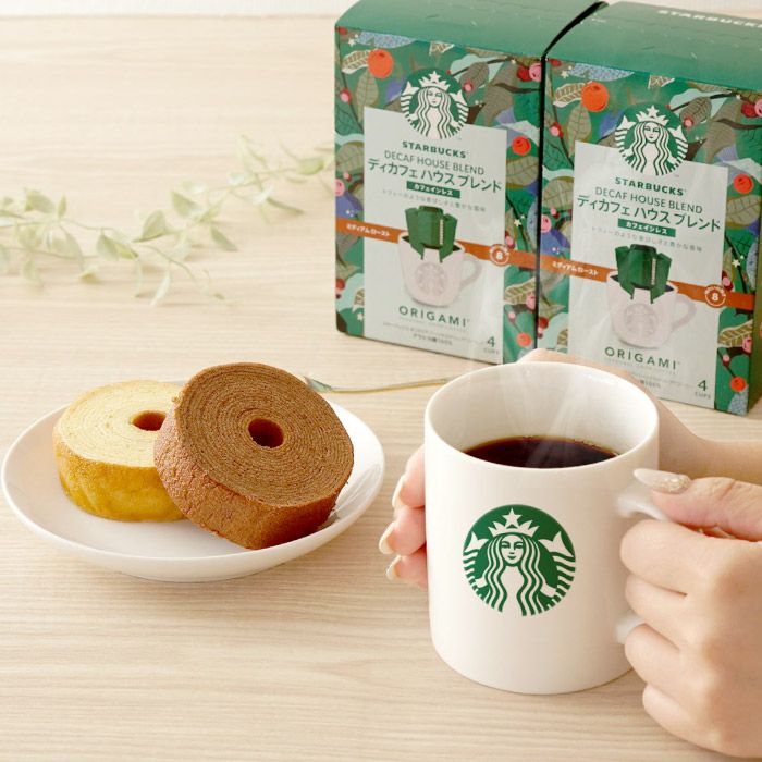 ディカフェ スターバックスコーヒー3個＋バームクーヘン6個ギフトセット
