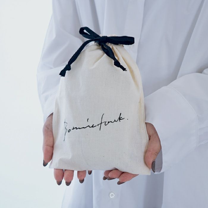 オリジナル巾着付き