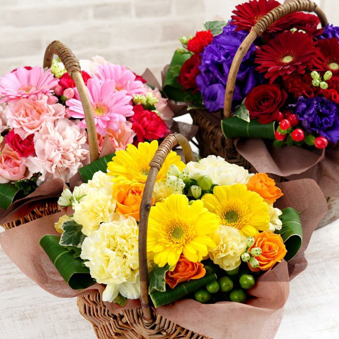 バスケットフラワーアレンジメント
